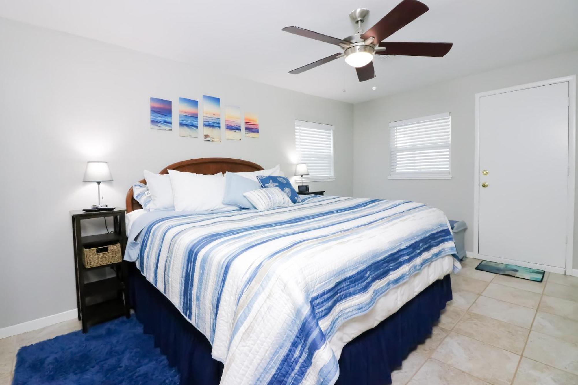 גלווסטון Sunny Daze Walk To Beach 2 Decks Pet Friendly Has A Mini Bar מראה חיצוני תמונה
